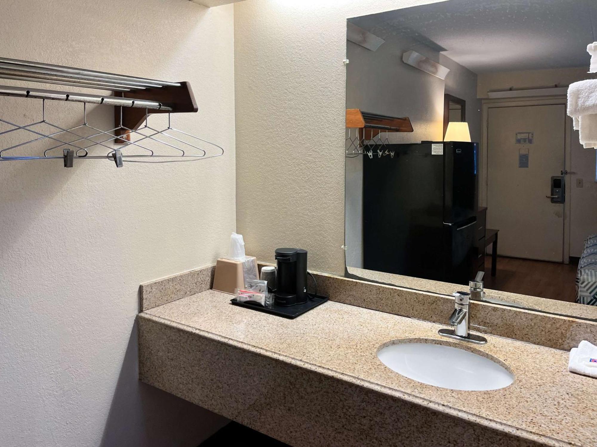 Studio 6 Suites Shreveport, La Industrial Loop Zewnętrze zdjęcie